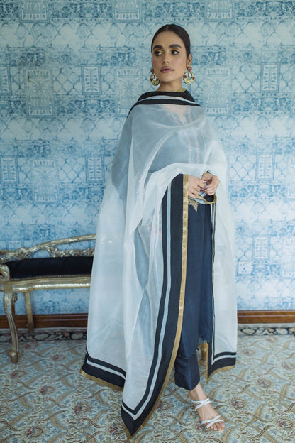 Customisable Iris Dupatta - Fatima Lodhia