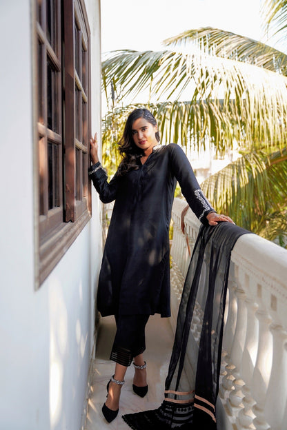 Elizabeth Shirt w/ Culottes and Dupatta - Fatima Lodhia