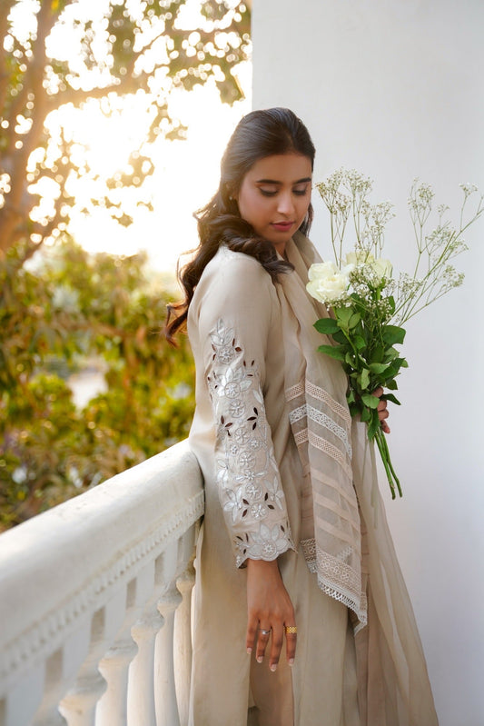 Ella Shirt w/ Straight Pant & Dupatta - Fatima Lodhia